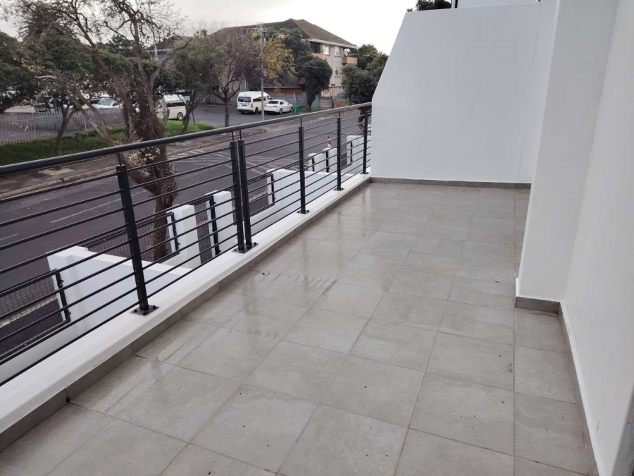 To Let 1 Bedroom Property for Rent in Mowbray Western Cape